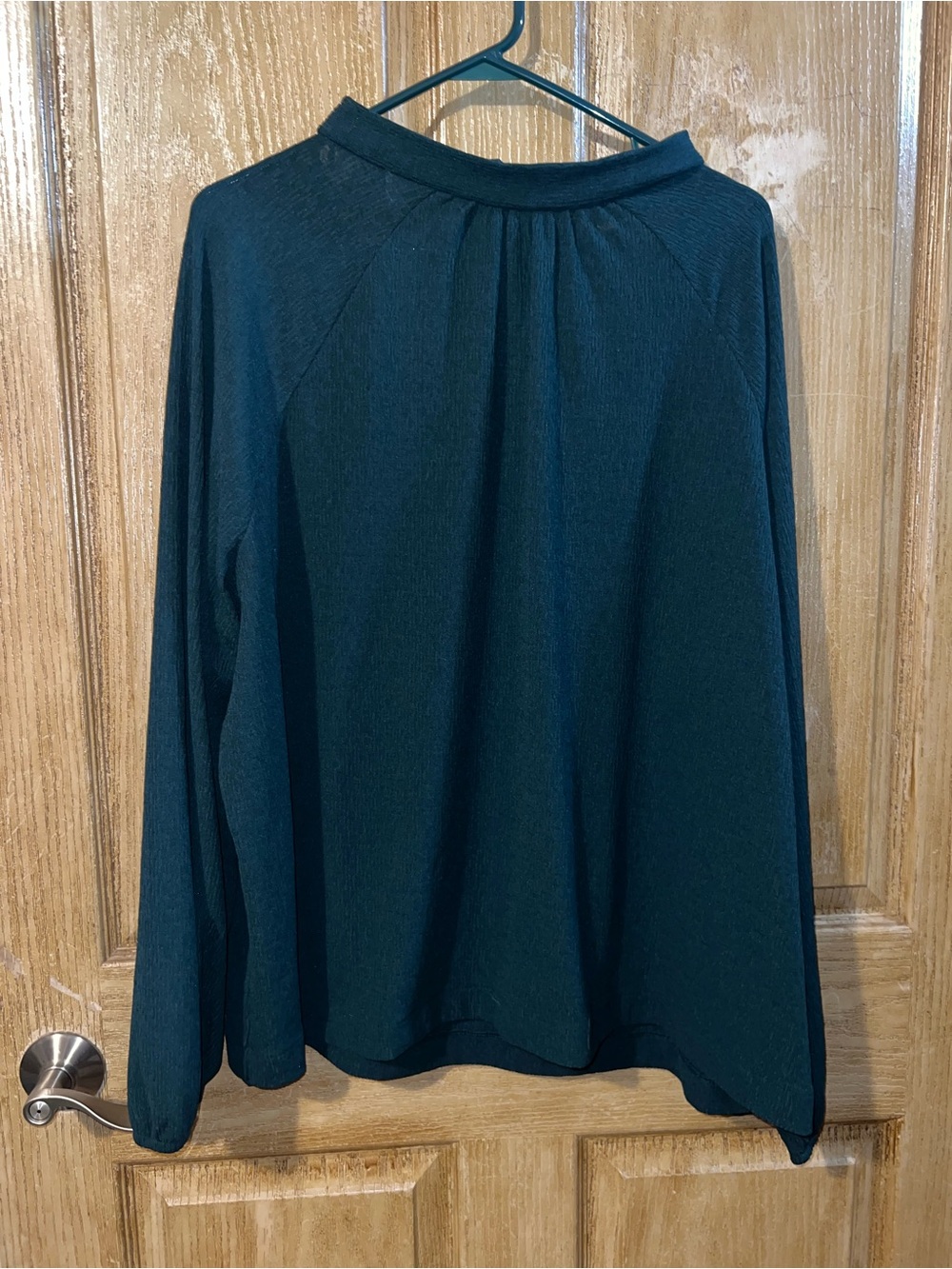 Long Sleeve H&M Dark Green Top. Size 3X